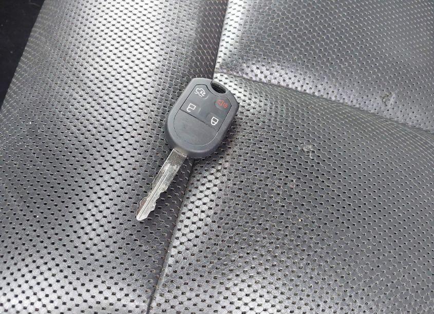 Photo 11 of 2010 Lincoln Navigator (VIN 5LMJJ2J51AEJ05134)