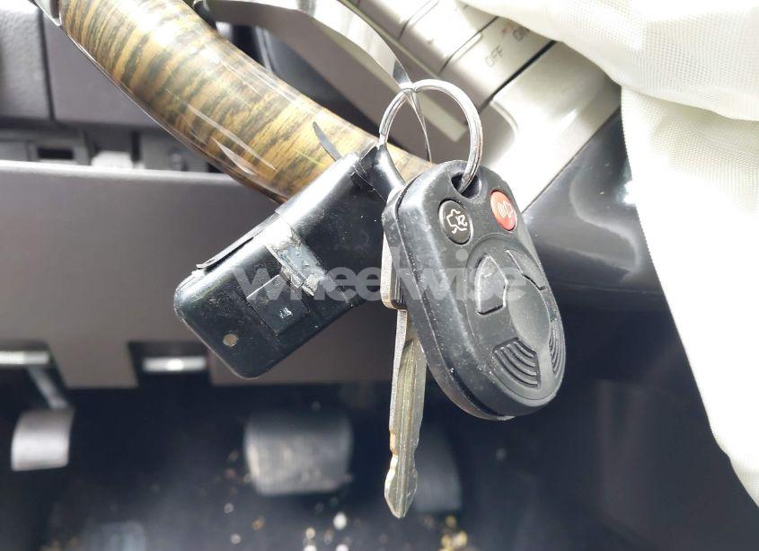 Photo 11 of 2010 Lincoln Navigator (VIN 5LMJJ2J59AEJ08993)