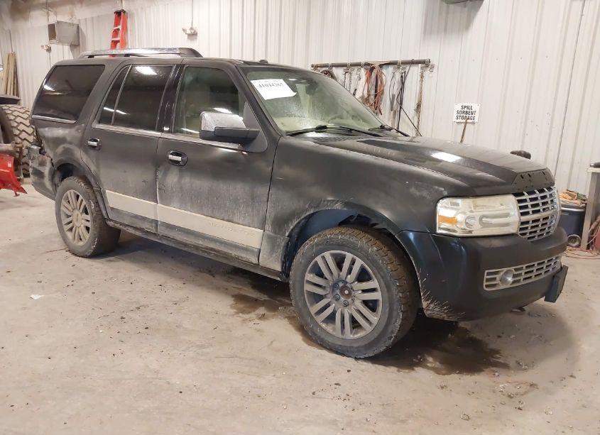 2010 Lincoln Navigator (VIN 5LMJJ2J5XAEJ01146) main photo