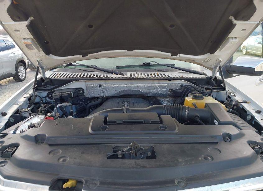 Photo 10 of 2015 Lincoln Navigator (VIN 5LMJJ2JT1FEJ09531)