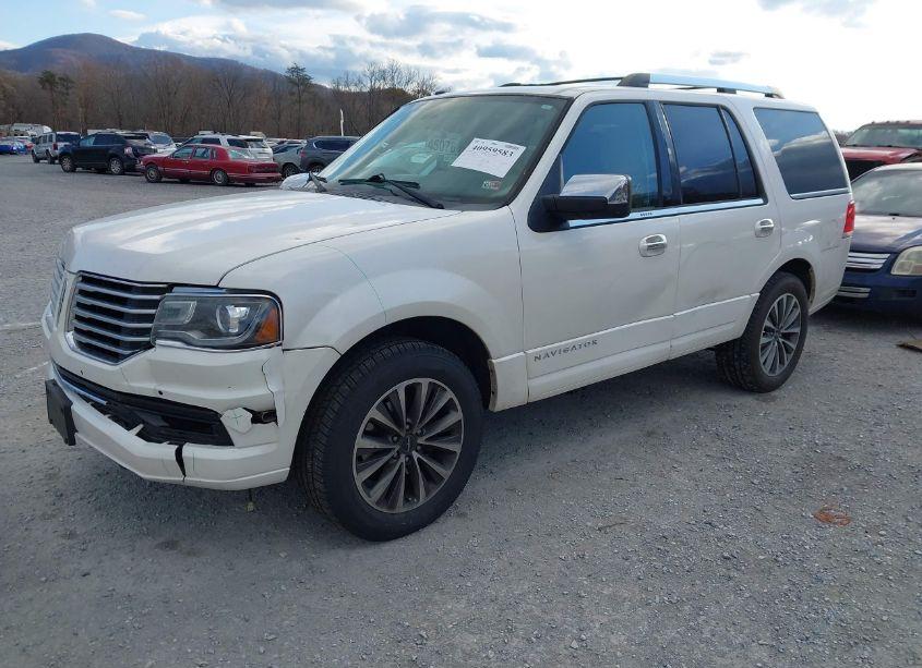 Photo 2 of 2015 Lincoln Navigator (VIN 5LMJJ2JT1FEJ09531)