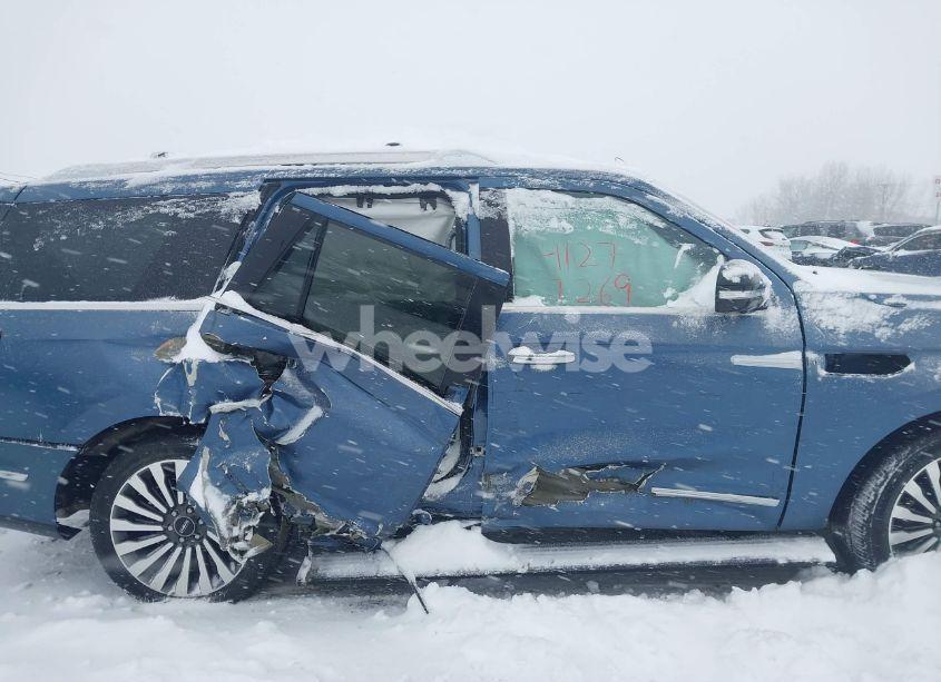 Photo 6 of 2018 Lincoln Navigator RESERVE (VIN 5LMJJ2LT7JEL05348)
