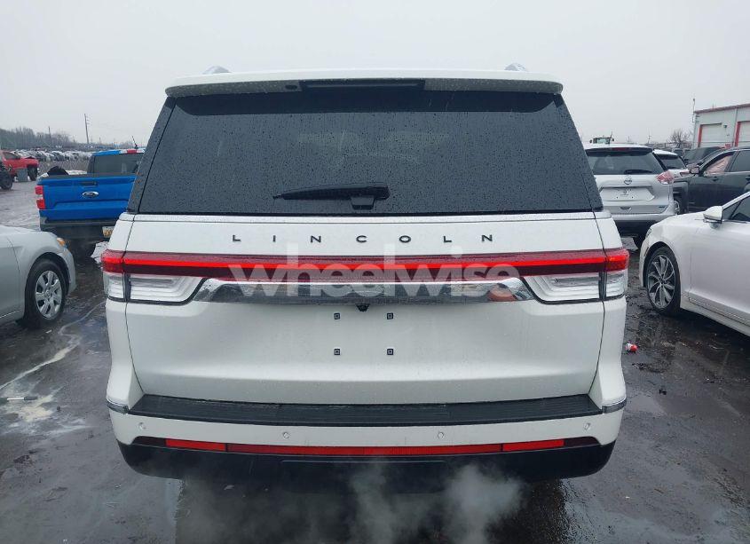 Photo 16 of 2024 Lincoln Navigator BLACK LABEL (VIN 5LMJJ2TG5REL11907)