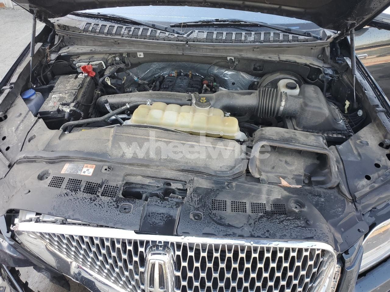 Photo 12 of 2021 LINCOLN NAVIGATOR BLACK LABEL (VIN 5LMJJ2TT5MEL05935)