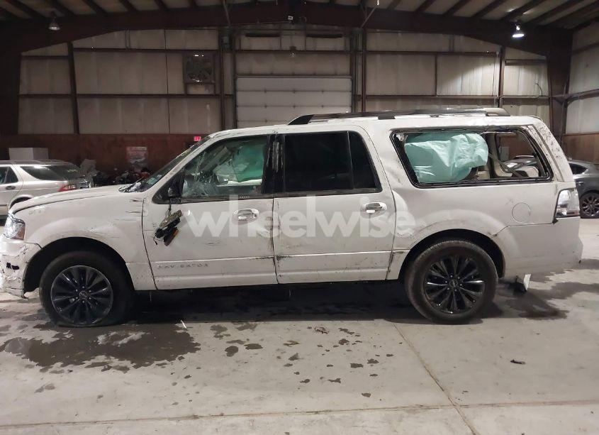 Photo 14 of 2015 Lincoln Navigator L (VIN 5LMJJ3JT0FEJ07890)