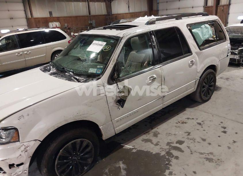 Photo 6 of 2015 Lincoln Navigator L (VIN 5LMJJ3JT0FEJ07890)