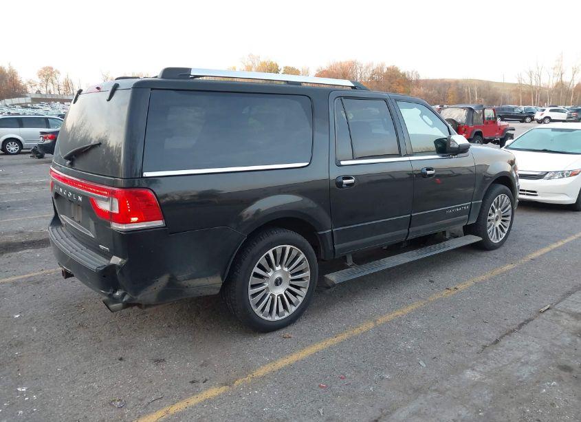 Photo 4 of 2015 Lincoln Navigator L (VIN 5LMJJ3JT2FEJ12315)