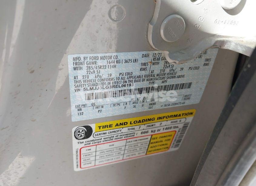 Photo 9 of 2024 Lincoln Navigator RESERVE L (VIN 5LMJJ3LG3REL06193)