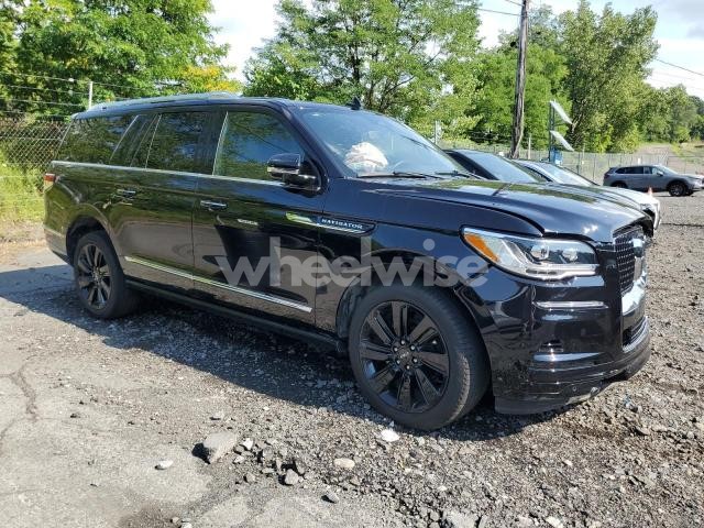 Photo 10 of 2024 LINCOLN NAVIGATOR L RESERVE N/A (VIN 5LMJJ3LG3REL10423)