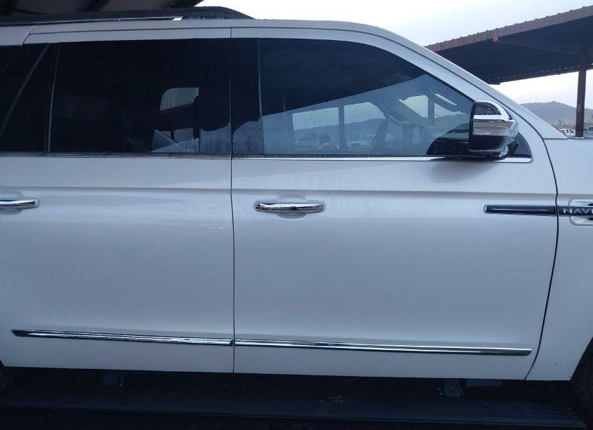 Photo 14 of 2018 Lincoln Navigator L BLACK LABEL (VIN 5LMJJ3TT2JEL09104)