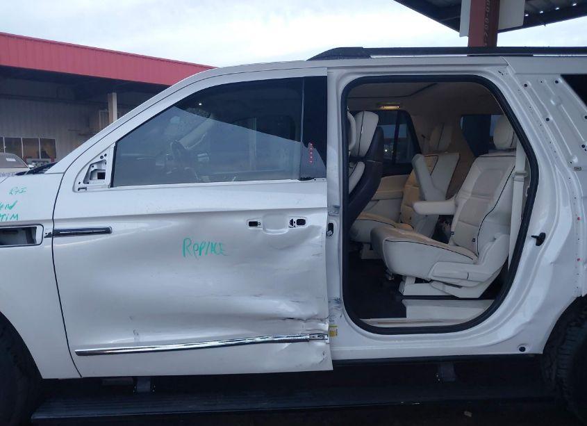 Photo 15 of 2018 Lincoln Navigator L BLACK LABEL (VIN 5LMJJ3TT2JEL09104)