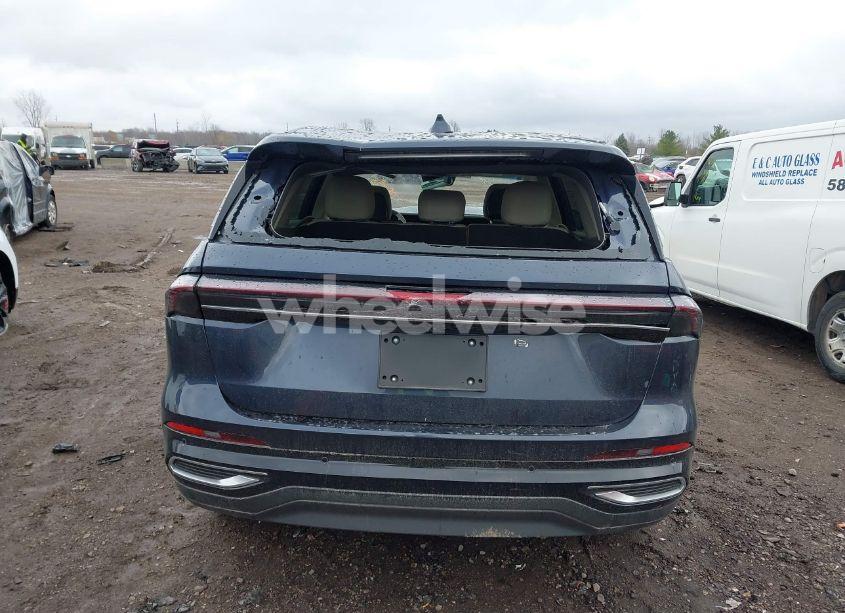 Photo 17 of 2024 Lincoln Nautilus PREMIERE (VIN 5LMPJ8JA3RJ827881)