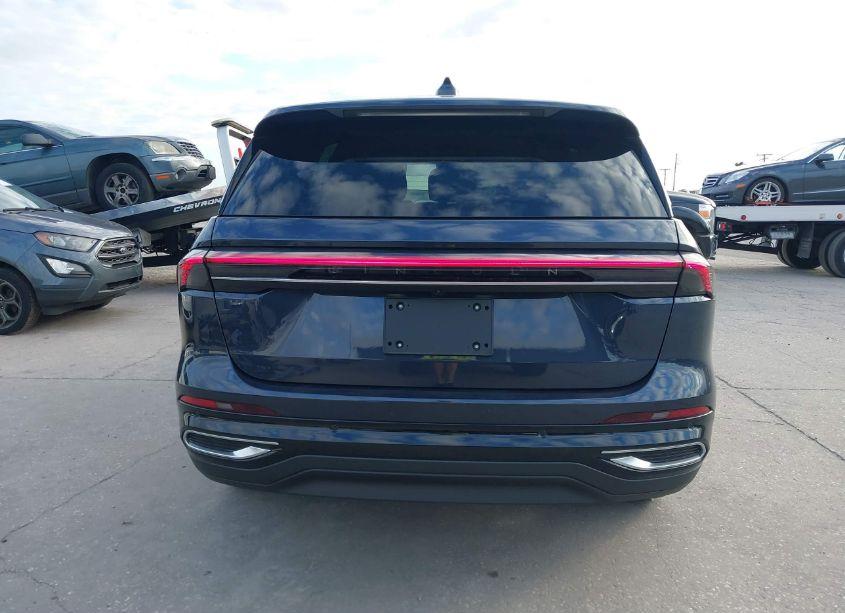 Photo 17 of 2024 Lincoln Nautilus PREMIERE (VIN 5LMPJ8JAXRJ865804)