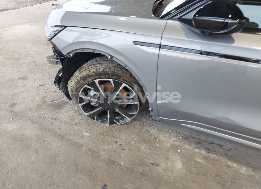 Photo 6 of 2024 Lincoln Nautilus RESERVE (VIN 5LMPJ8K43RJ844902)