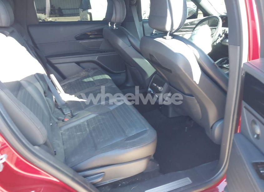 Photo 8 of 2024 Lincoln Nautilus RESERVE (VIN 5LMPJ8KA7RJ827719)