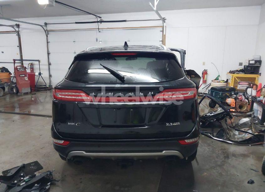Photo 16 of 2015 Lincoln Mkc N/A (VIN 5LMTJ2AH1FUJ24587)