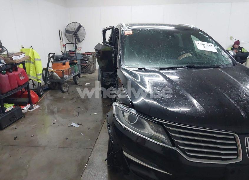 Photo 17 of 2015 Lincoln Mkc N/A (VIN 5LMTJ2AH1FUJ24587)