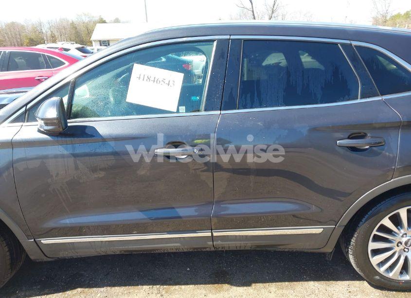 Photo 14 of 2015 Lincoln Mkc N/A (VIN 5LMTJ2AH2FUJ05126)