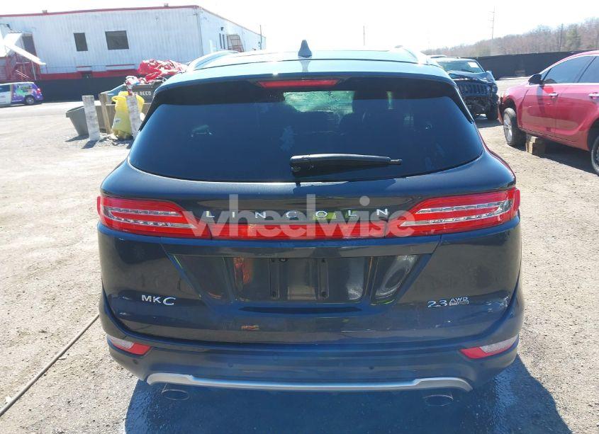 Photo 16 of 2015 Lincoln Mkc N/A (VIN 5LMTJ2AH2FUJ05126)