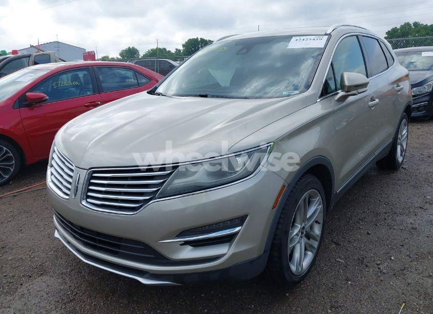 Photo 2 of 2015 Lincoln Mkc N/A (VIN 5LMTJ2AH2FUJ23531)