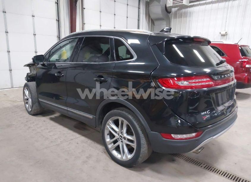 Photo 3 of 2015 Lincoln Mkc N/A (VIN 5LMTJ2AH3FUJ40676)