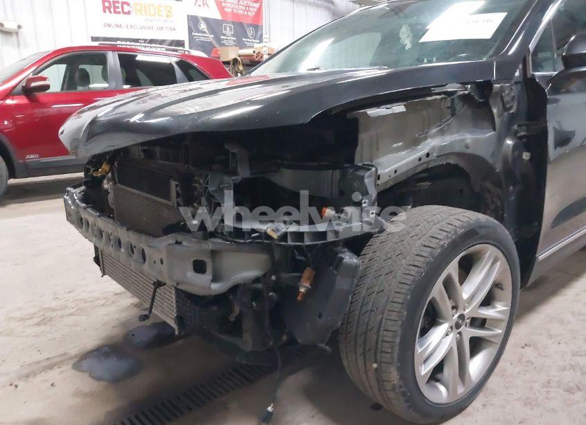 Photo 6 of 2015 Lincoln Mkc N/A (VIN 5LMTJ2AH3FUJ40676)