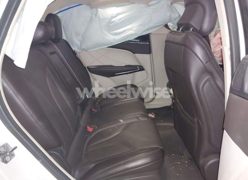 Photo 8 of 2015 Lincoln Mkc N/A (VIN 5LMTJ2AH5FUJ08604)