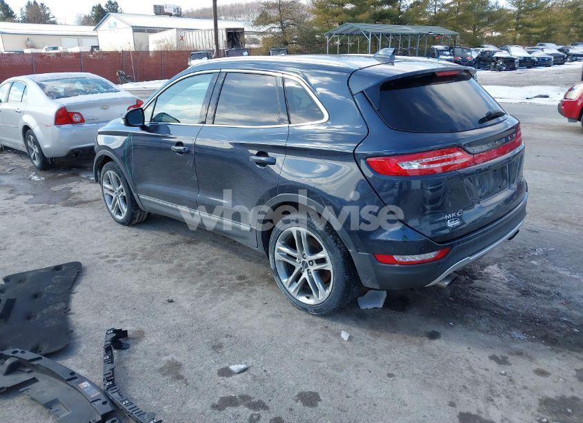 Photo 3 of 2015 Lincoln Mkc N/A (VIN 5LMTJ2AH9FUJ40570)