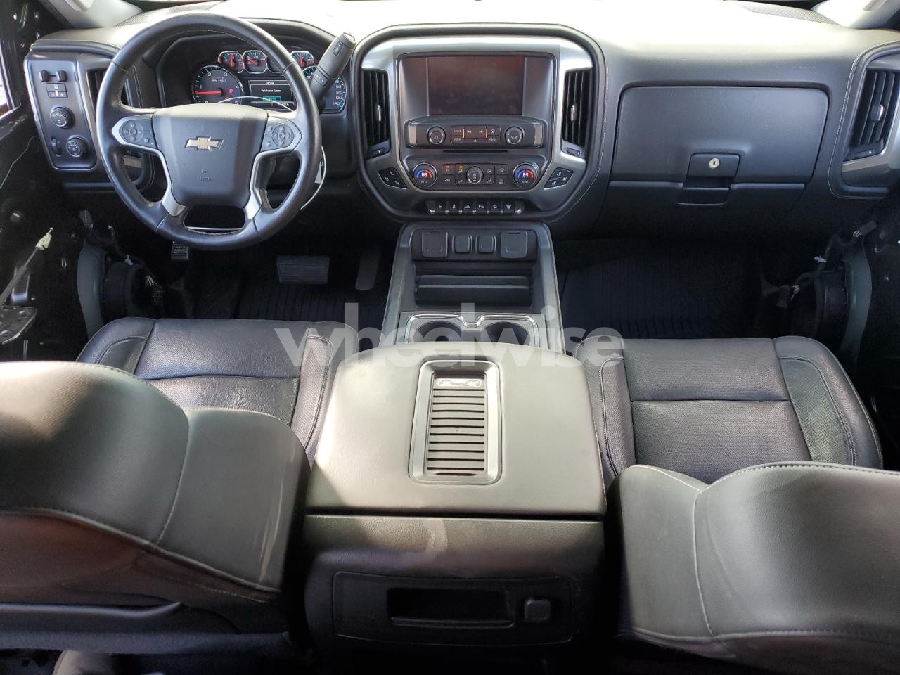 Photo 8 of 2019 CHEVROLET SILVERADO K2500 HEAVY DUTY LTZ (VIN 5LMTJ2DH3GUJ27097)