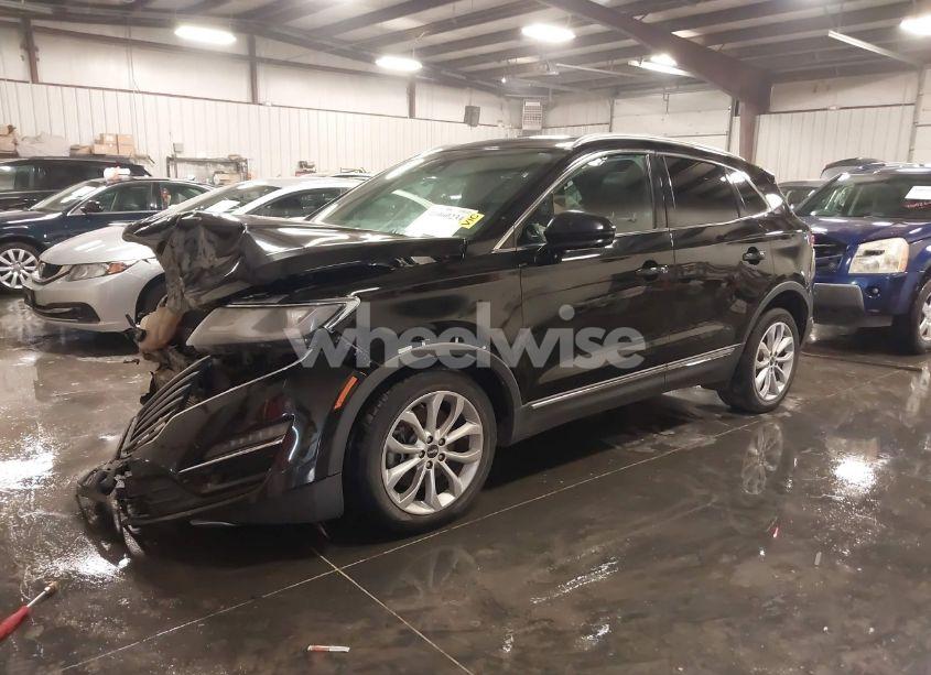 Photo 2 of 2016 Lincoln Mkc SELECT (VIN 5LMTJ2DH4GUJ08512)