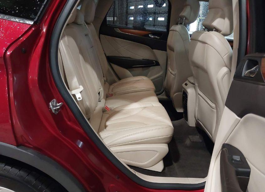 Photo 8 of 2017 Lincoln Mkc SELECT (VIN 5LMTJ2DH9HUL31338)