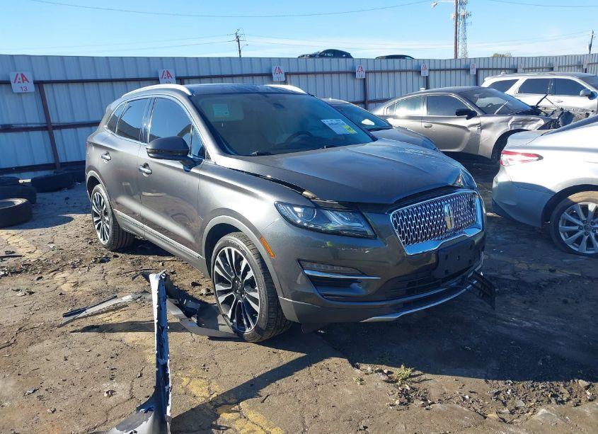 2019 Lincoln Mkc RESERVE (VIN 5LMTJ3DH0KUL07121) main photo