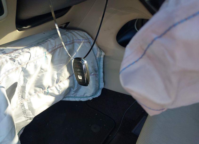 Photo 11 of 2019 Lincoln Mkc RESERVE (VIN 5LMTJ3DH0KUL07121)