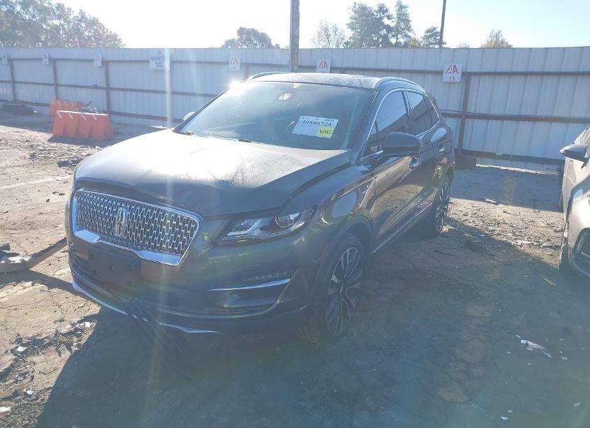 Photo 2 of 2019 Lincoln Mkc RESERVE (VIN 5LMTJ3DH0KUL07121)