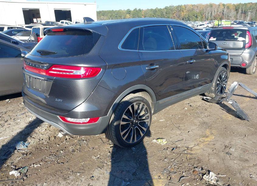 Photo 4 of 2019 Lincoln Mkc RESERVE (VIN 5LMTJ3DH0KUL07121)