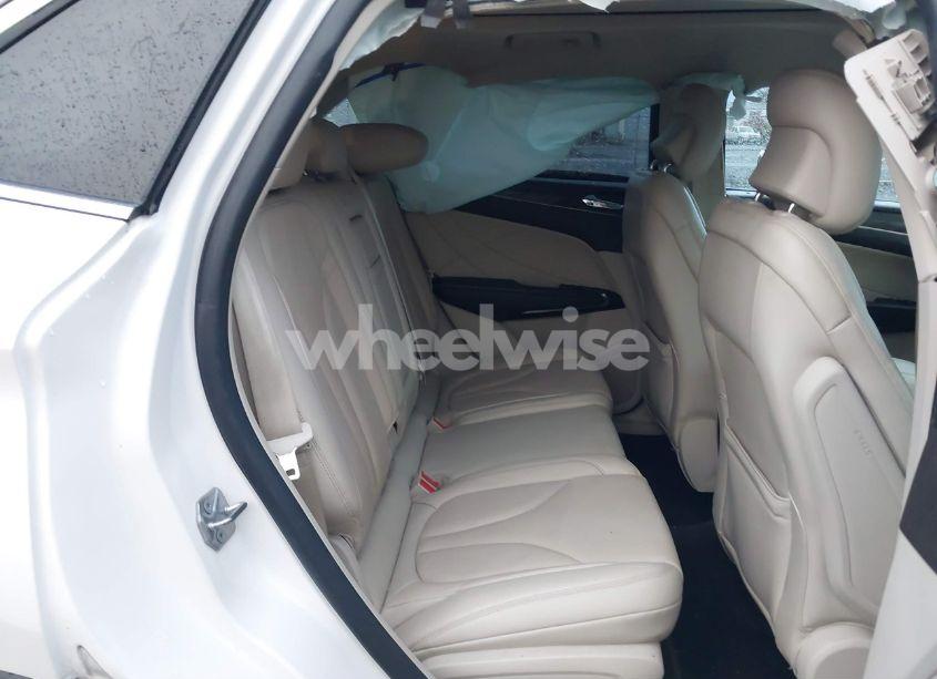 Photo 8 of 2018 Lincoln Mkc RESERVE (VIN 5LMTJ3DH1JUL32818)