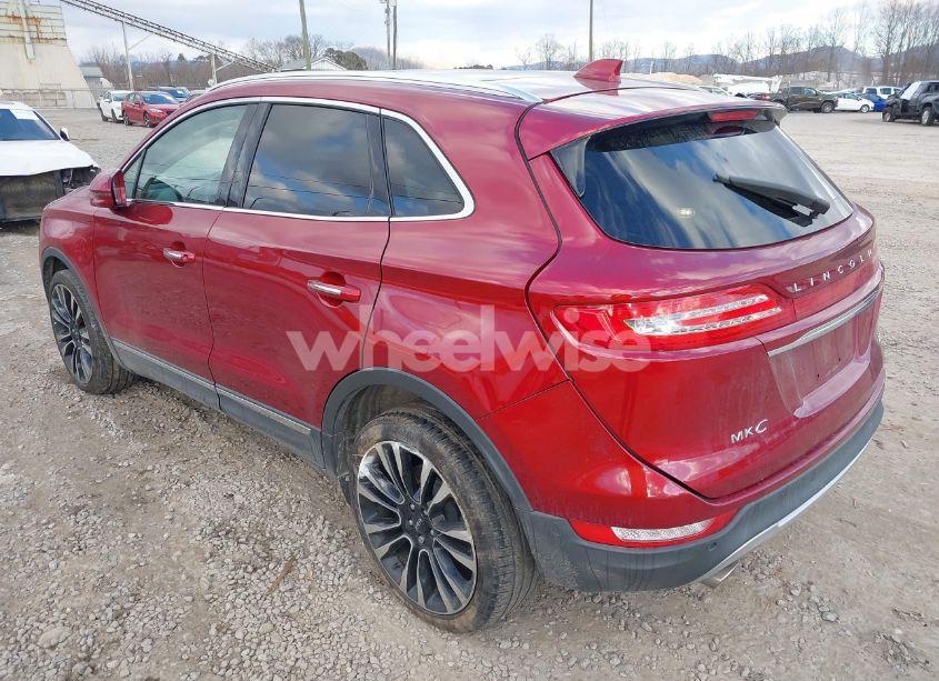 Photo 3 of 2019 Lincoln Mkc RESERVE (VIN 5LMTJ3DH1KUL35090)