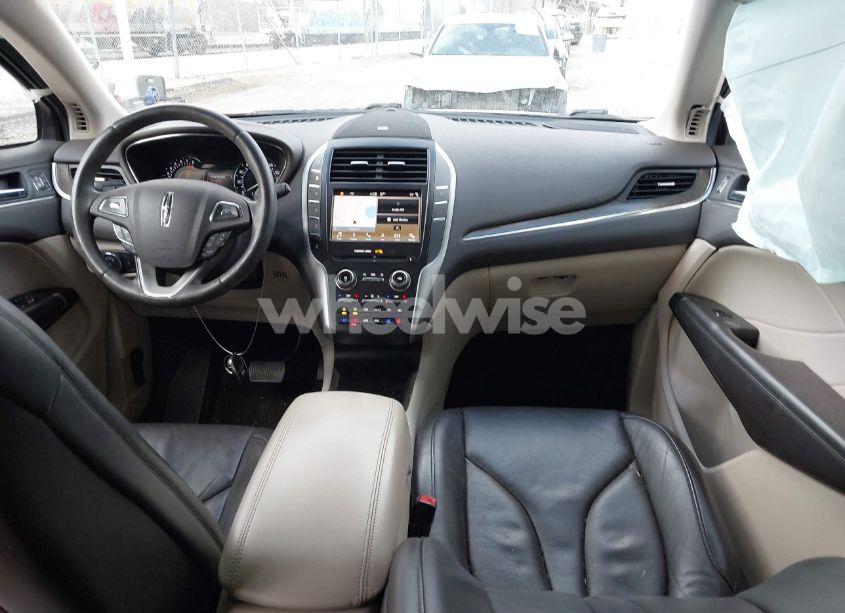 Photo 5 of 2019 Lincoln Mkc RESERVE (VIN 5LMTJ3DH1KUL35090)