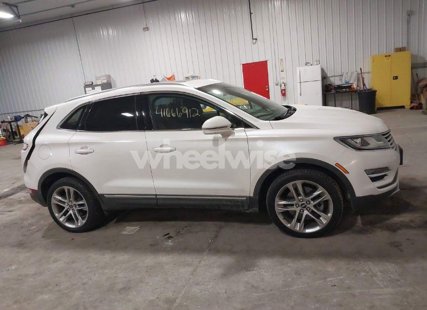 Photo 13 of 2016 Lincoln Mkc RESERVE (VIN 5LMTJ3DH2GUJ24052)