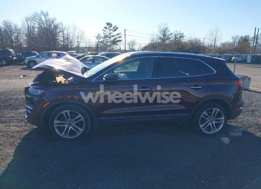 Photo 14 of 2019 Lincoln Mkc RESERVE (VIN 5LMTJ3DH6KUL09715)