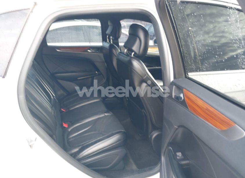 Photo 8 of 2016 Lincoln Mkc RESERVE (VIN 5LMTJ3DH9GUJ16031)