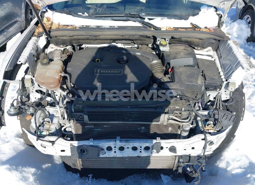 Photo 10 of 2016 Lincoln Mkc RESERVE (VIN 5LMTJ3DH9GUJ21388)