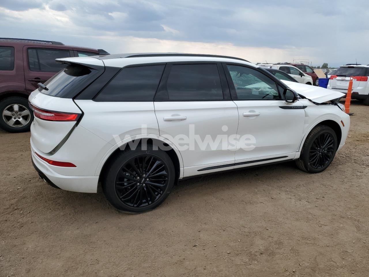 Photo 3 of 2025 LINCOLN CORSAIR GRAND TOURING (VIN 5LMTJ5DZ3SUL07912)