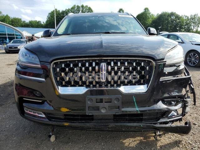 Photo 5 of 2020 LINCOLN AVIATOR GRAND TOURING (VIN 5LMYJ8XYXLGL34826)