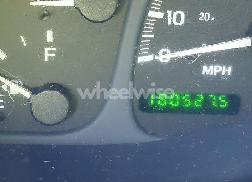 Photo 15 of 2002 Lincoln Blackwood N/A (VIN 5LTEW05A22KJ02863)