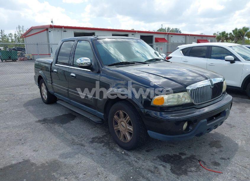 2002 Lincoln Blackwood N/A (VIN 5LTEW05A32KJ00765) main photo