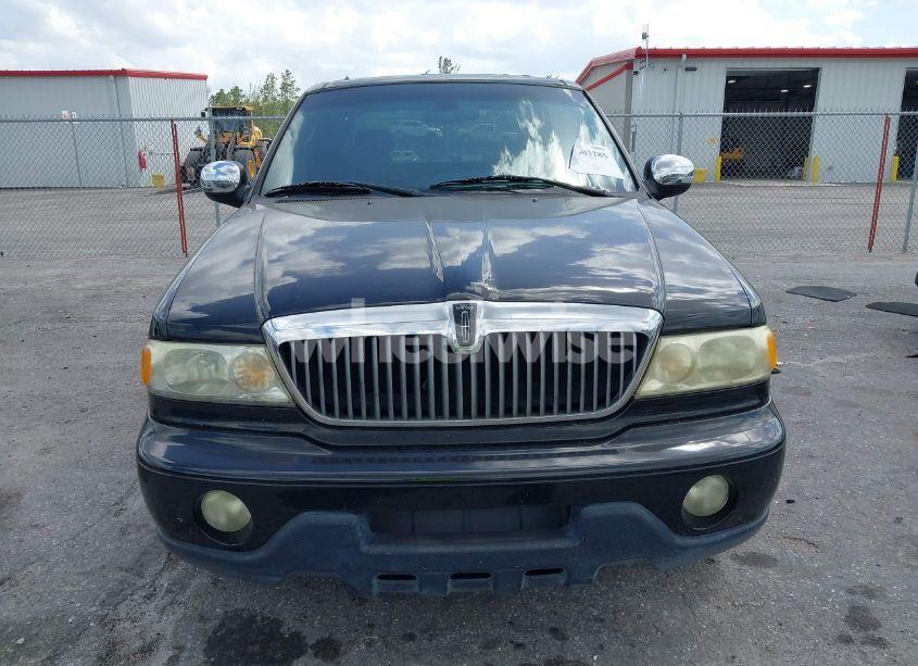 Photo 12 of 2002 Lincoln Blackwood N/A (VIN 5LTEW05A32KJ00765)