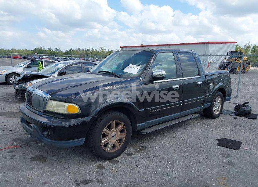 Photo 2 of 2002 Lincoln Blackwood N/A (VIN 5LTEW05A32KJ00765)