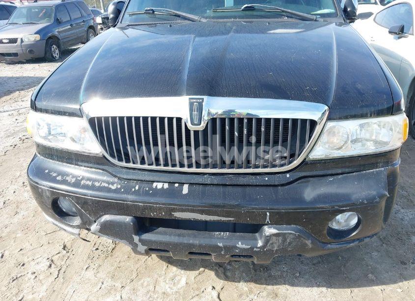 Photo 6 of 2002 Lincoln Blackwood N/A (VIN 5LTEW05A52KJ01819)