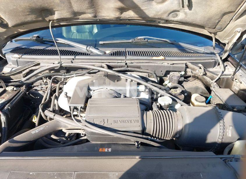 Photo 10 of 2002 Lincoln Blackwood N/A (VIN 5LTEW05A62KJ03322)